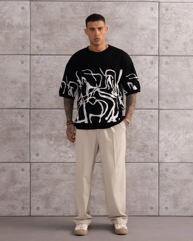 Sketch knit tshirt
