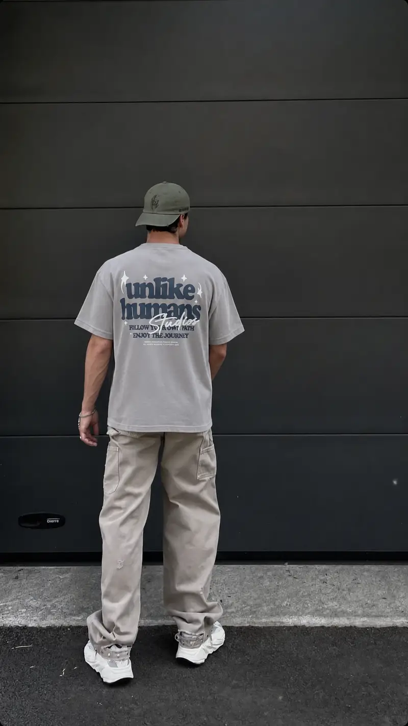 Unlike humans Oversized Tshirt