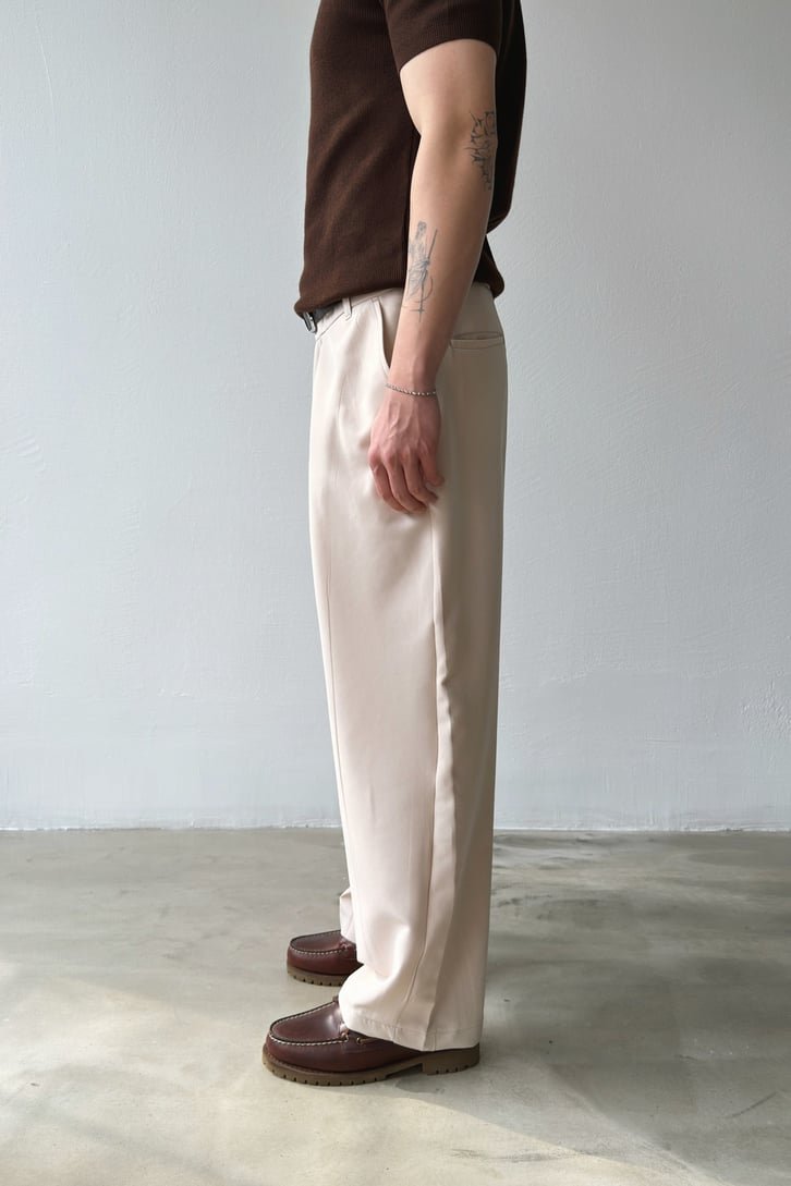 Beige Ultra wide leg pant without belt