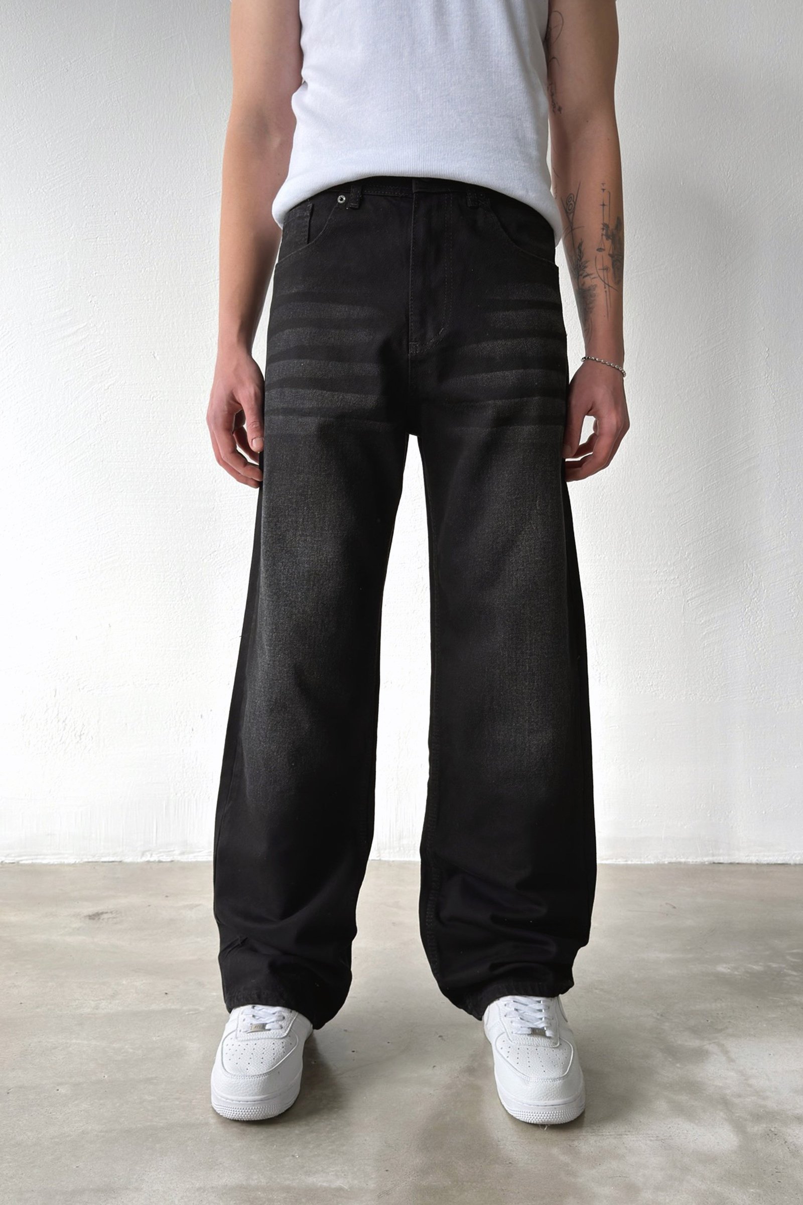 Black stripped extra baggy jean PO