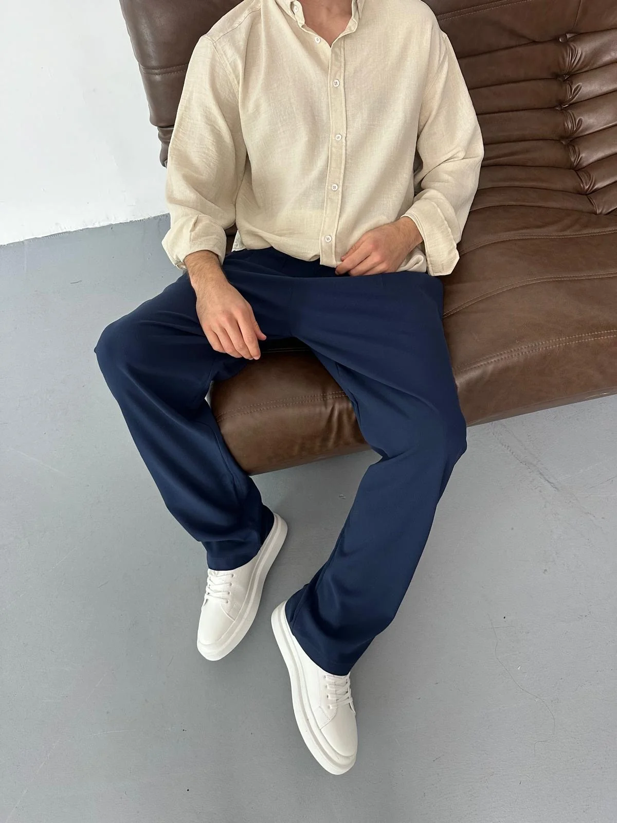 Navy blue Classic baggy trouser