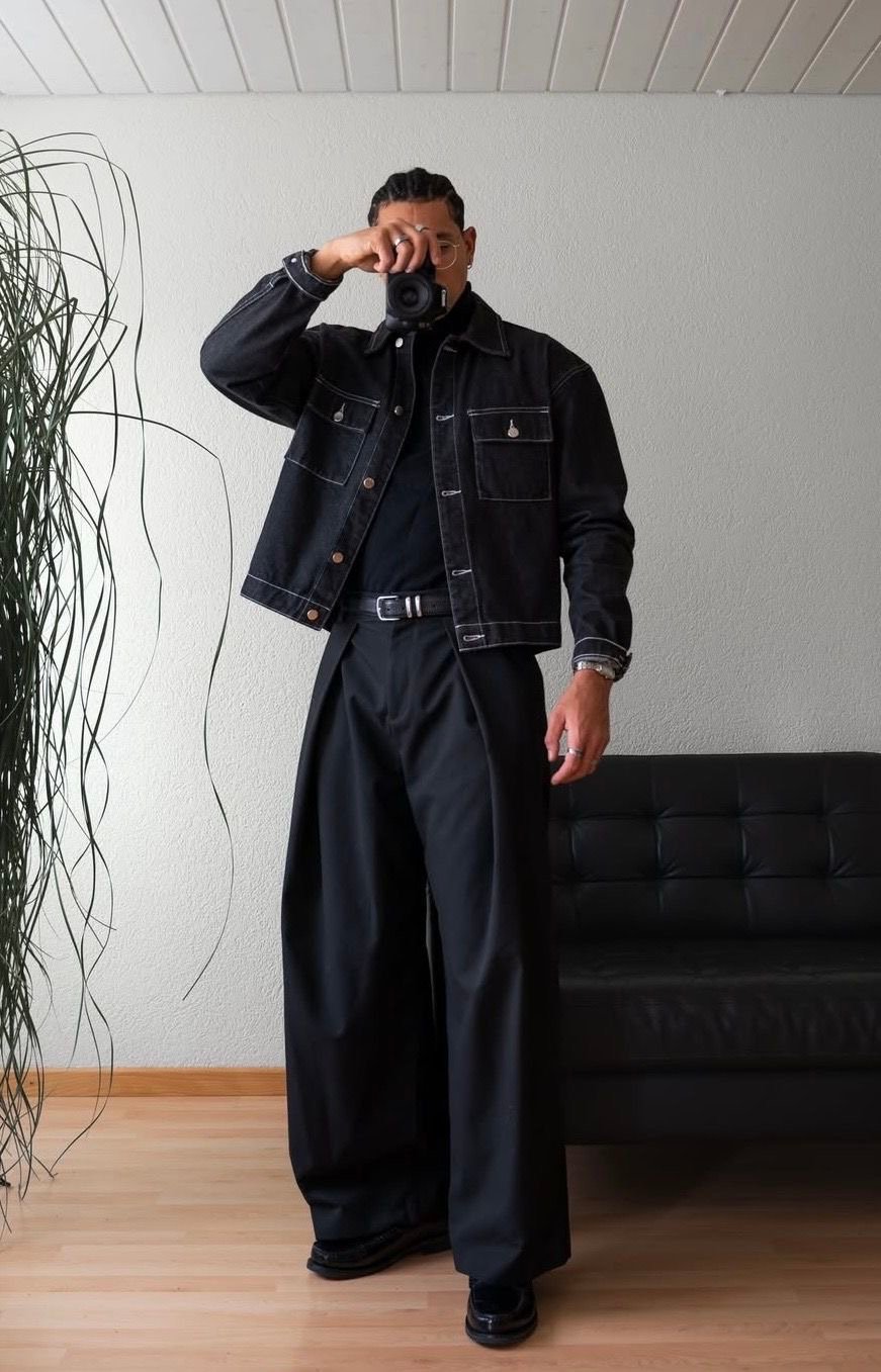 Triangle Pleated wide leg pant