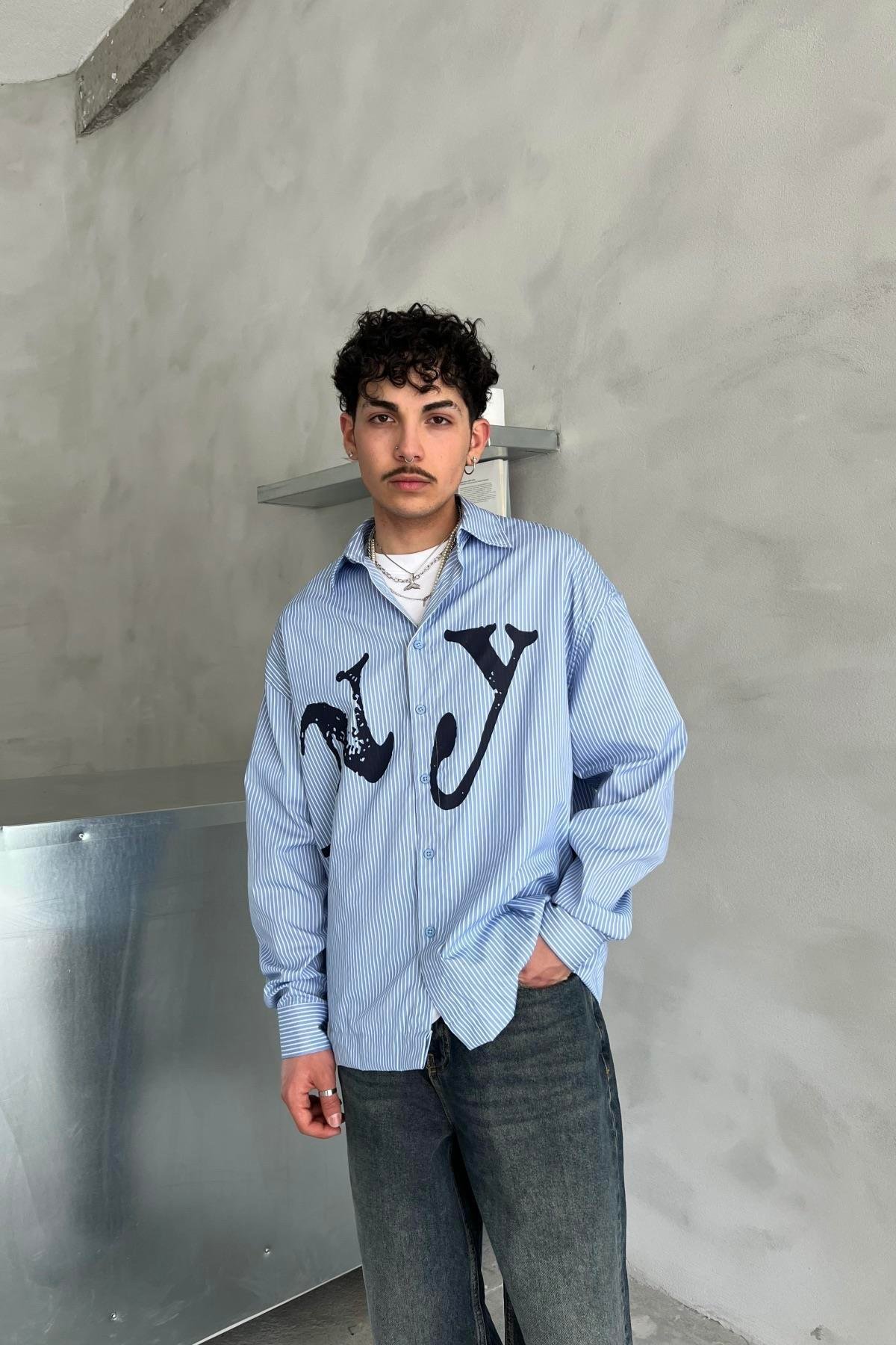 NY blue shirt with white stripes