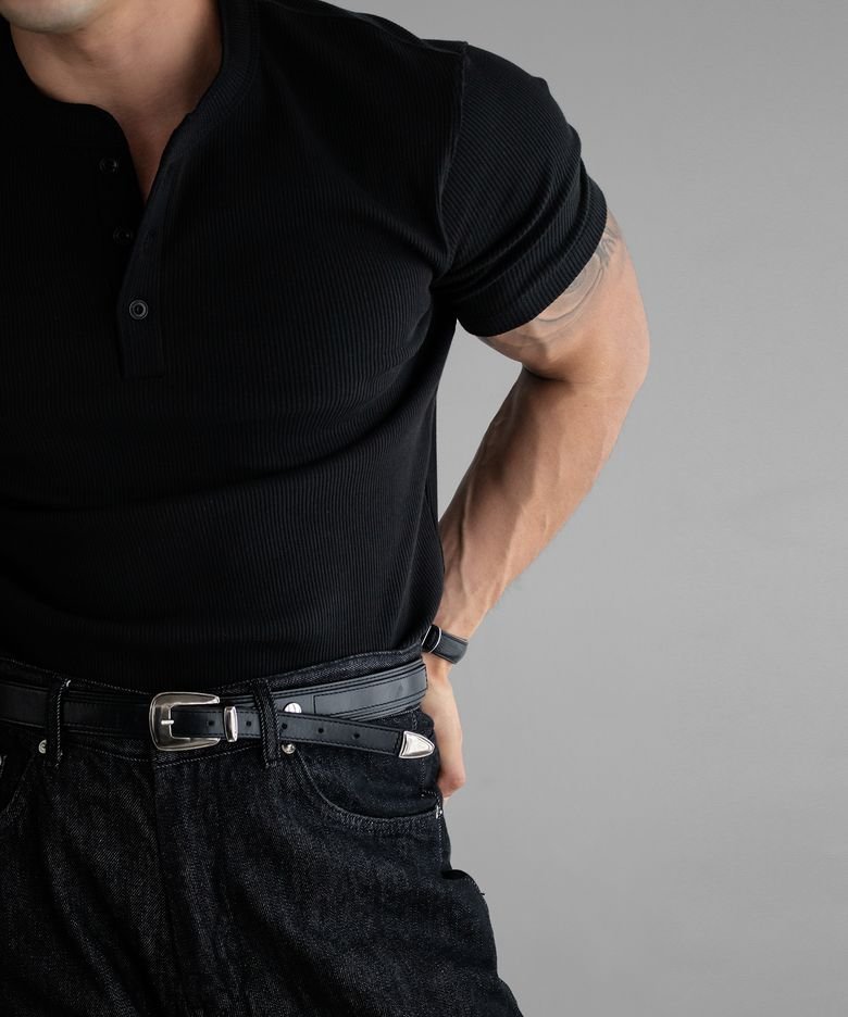 Short sleeves henley shirt