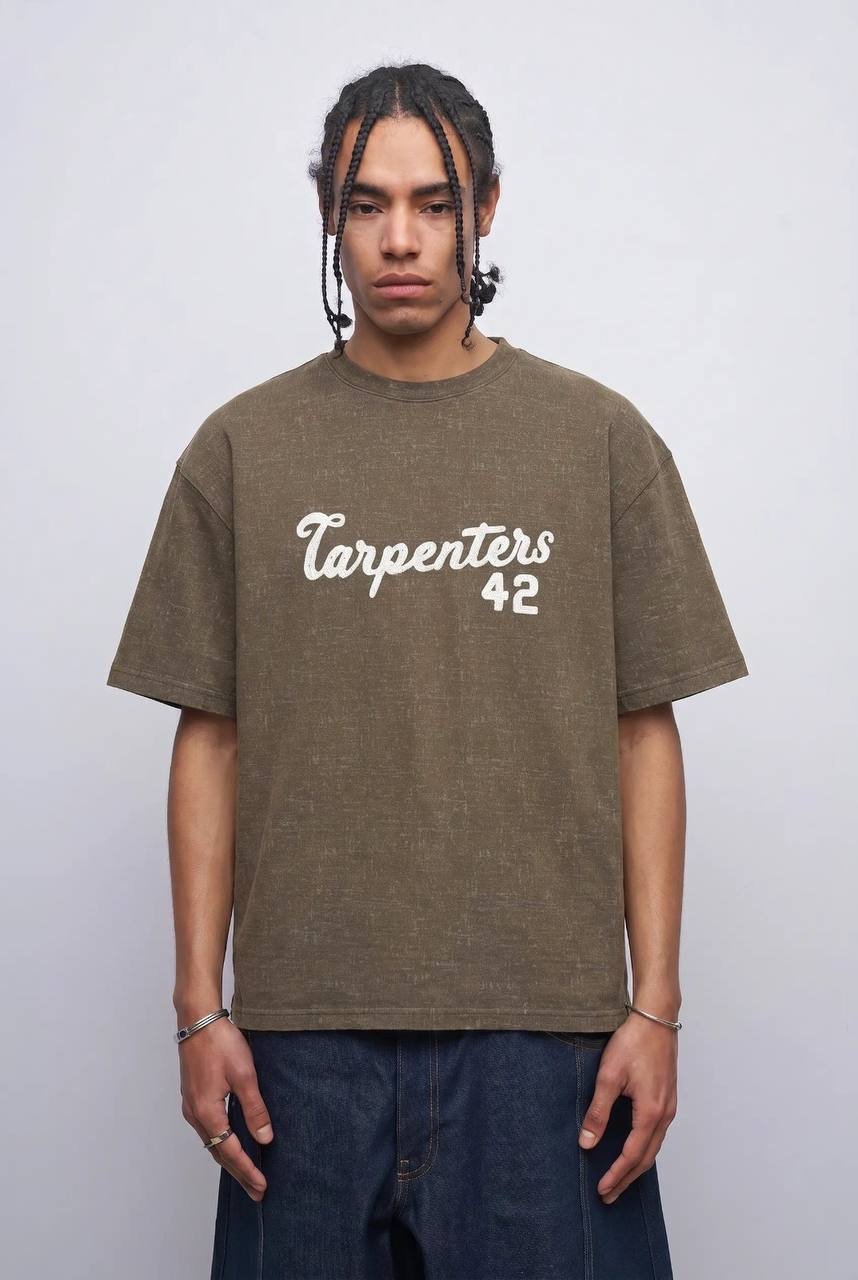 Brown Carpenters 42 CROPPED t-shirt