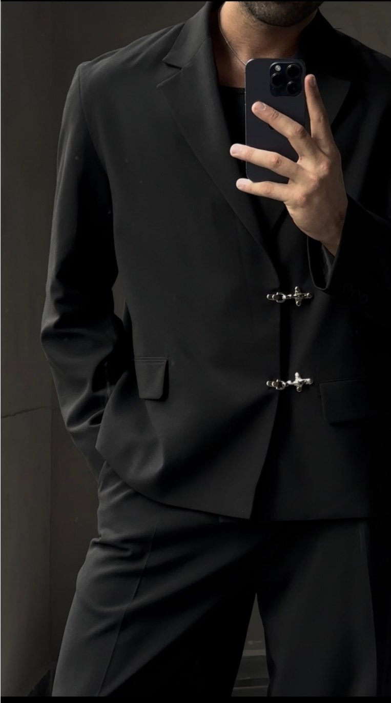 Black Double hook suit